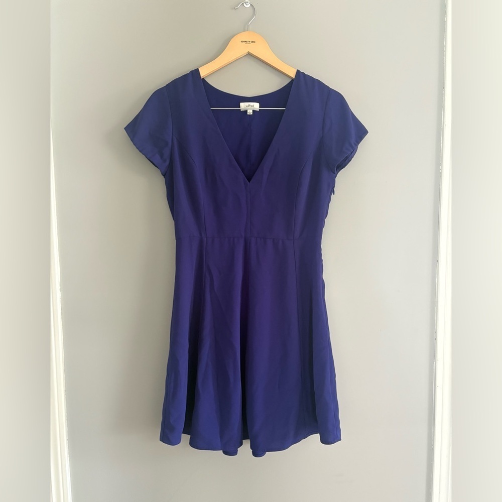 Wilfred Navy Fit and Flare Mini Dress size 4